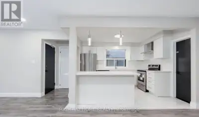 Bright 2-Bed, 1-Bath in the Heart of Mimico - 31 Wesley StreetWelcome home to this fully renovated t...
