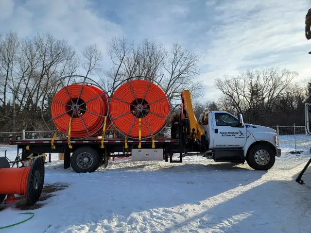 Delivery / Picker truck for Hire.63009266736257121