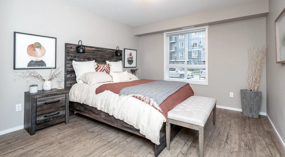Pet-Friendly Three Bedroom Two Bath with In-suite Laundry for Re 5