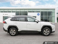 * Heated front seats * Dual-zone automatic climate control * Smartphone integration with Apple CarPl... (image 5)