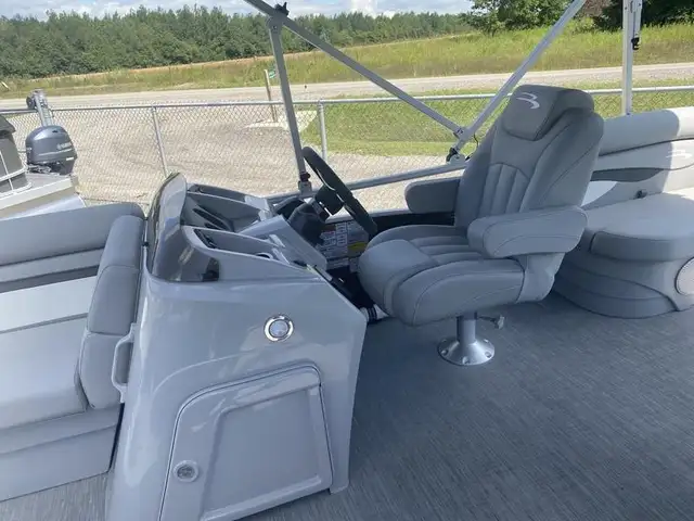 2023 Bennington Marine 20 SVSR in Powerboats & Motorboats in Guelph - Image 11