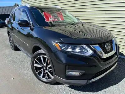 -Platinum Reserve Interior --Quilted Chestnut Brown Interior with Black Accents --Heated Steering Wh...