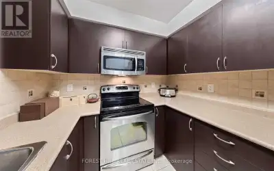 1006 - 5500 YONGE STREET Toronto (Willowdale West), Ontario