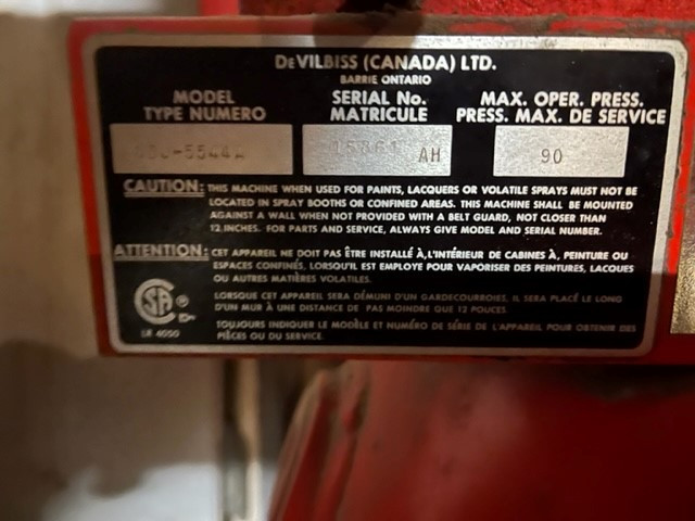 DEVILBISS TWIN 5 HP COMPRESSOR in Power Tools in Markham / York Region - Image 2