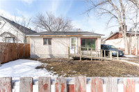 15 Fermor Avenue Winnipeg, Manitoba