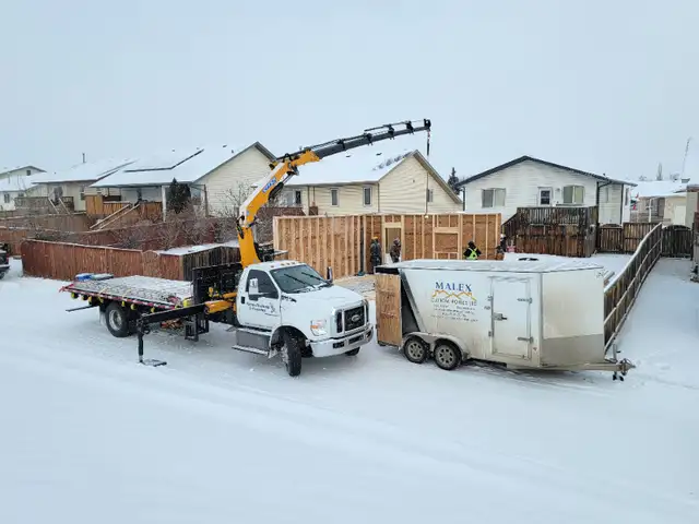 Delivery / Picker truck for Hire.630092667362571212
