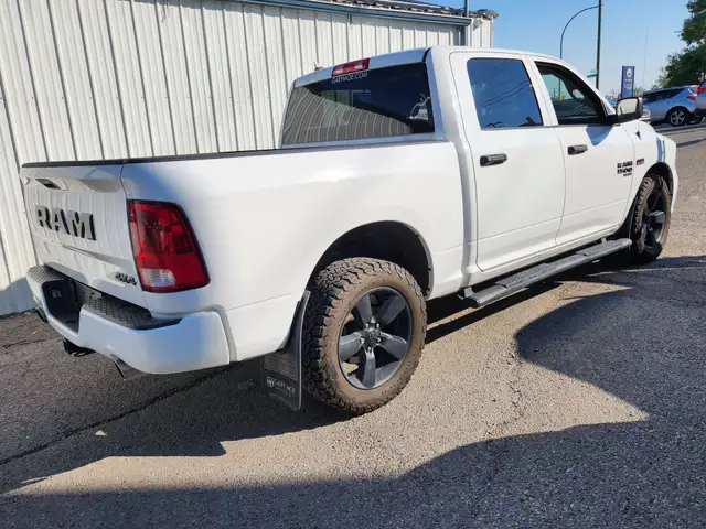 2019 Ram 1500 Classic Express5588340200557977631
