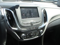 This used 2022 Chevrolet Equinox LS at Steele Chevrolet Buick GMC in Dartmouth is a smart choice for... (image 5)
