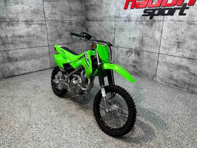 2025 KAWASAKI KLX140R in Dirt Bikes & Motocross in Laval / North Shore - Image 4