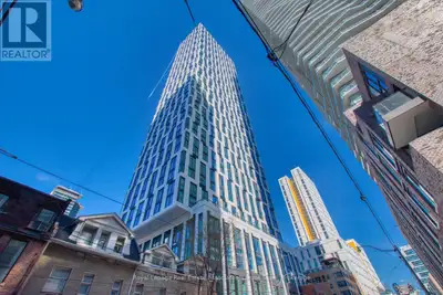 5202 - 252 CHURCH STREET Toronto (Church-Yonge Corridor), Ontari