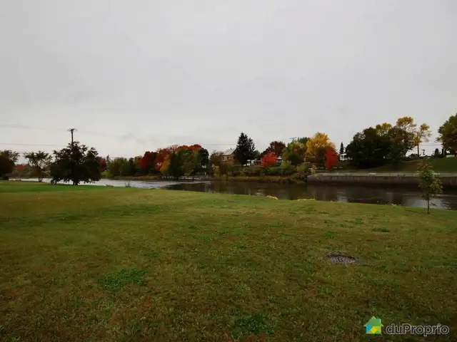 $875,000 - Bungalow for sale in St-Henri-de-Levis in Houses for Sale in Québec City - Image 5