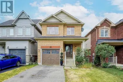 Family Home In Desired Area Of Rolling Acres. Walk To Quality Schools, Shops, All Amenities & Darren...