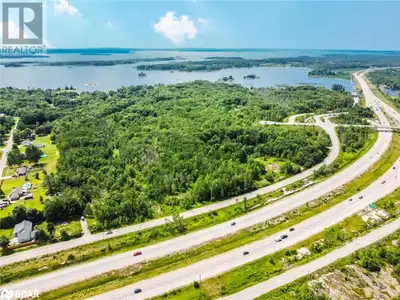 TURN YOUR VISION INTO A REALITY & CREATE A MASTERPIECE ON THIS SCENIC, NEARLY 40-ACRE PARCEL OF VACA...