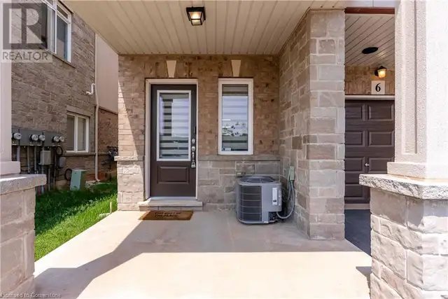 40 ZINFANDEL Drive Hamilton, Ontario62864391043585124