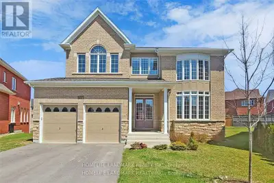 1177 NUGENT COURT Oshawa (Taunton), Ontario