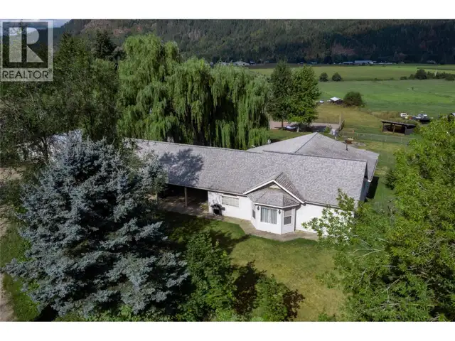 7630 97A Highway Mara, British Columbia in Land for Sale in Kamloops - Image 16