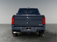 Thanks for viewing our House Of Cars McKnight inventory! AMVIC licensed dealer! Unleash your adventu... (image 4)