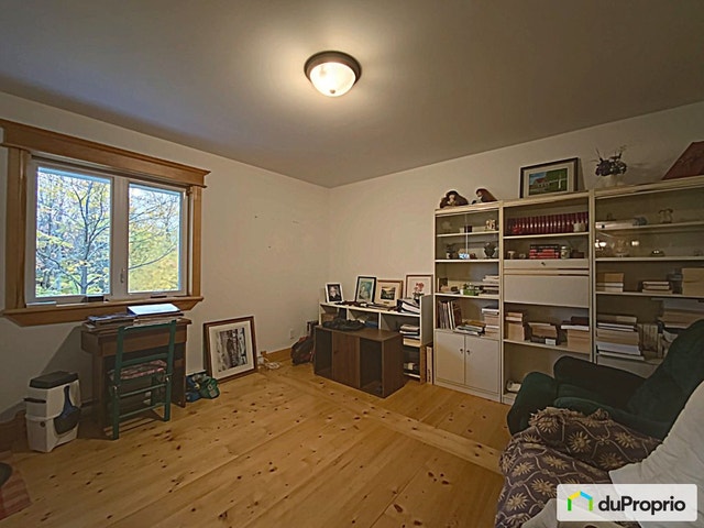$689,000 - Bungalow for sale in Stoneham — photo 2