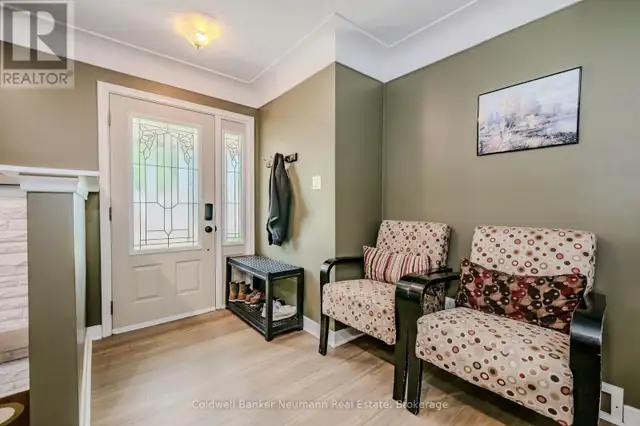 31 SHARON AVENUE Welland (Prince Charles), Ontario in Houses for Sale in St. Catharines - Image 5