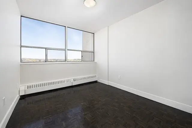 1 Bedroom Apartment for Rent - 1980 Fowler Dr in Long Term Rentals in Mississauga / Peel Region - Image 11
