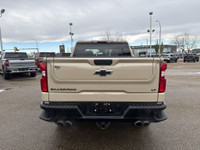 AMVIC Licensed Dealer AMVIC LICENSED DEALER//Stock Number: 79060310A Crew Cab Short Bed 4WD *Premium... (image 7)