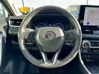 * Intelligent Electronic On Demand All Wheel Drive * Heated and ventilated power-adjustable front se... (image 5)