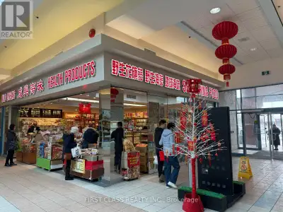 One Of The Most Desirable Locations In Oriental Mall, Surrounded By Major Banks And Professional Ser...
