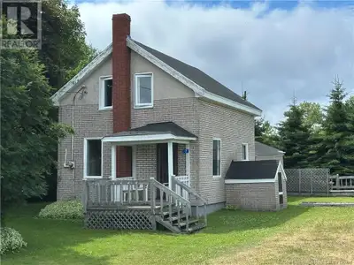 This charming home has been used by the current owner as a seasonal cottage as it will need a new oi...