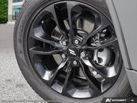 This Dodge Durango has a strong Regular Unleaded V-6 3.6 L/220 engine powering this Automatic transm... (image 7)