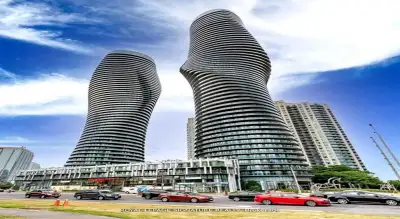 Price: $532,800 / $2,021/mo *The Best Value in the Building!* This Suite Is 955 Sq. Ft. Open Concept...