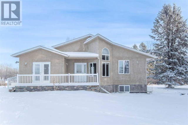 3402 3 Township Road 392 Rural Lacombe County, Alberta in Houses for Sale in Red Deer
