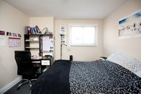 $825/Bedroom in a 4-Bedroom Home!! Looking for affordable, comfortable, and convenient student housi... (image 4)