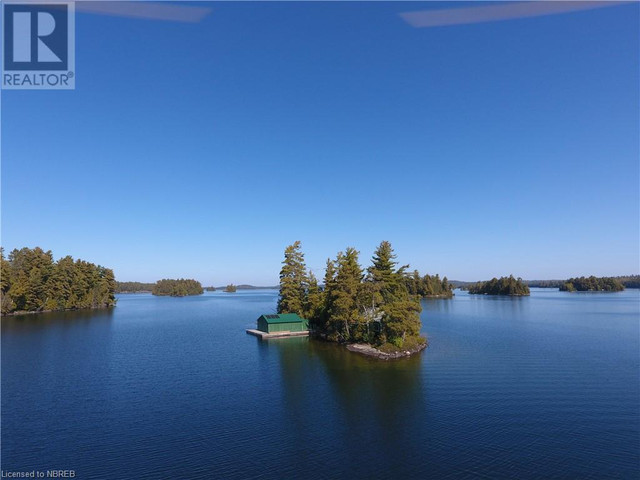 4 LAKE TEMAGAMI Unit# 944 Temagami, Ontario in Houses for Sale in North Bay - Image 2