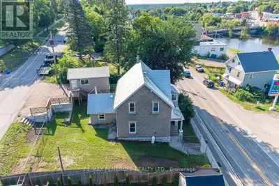 This century home is situated in the heart of Eganville, within walking distance to all amenities. G...