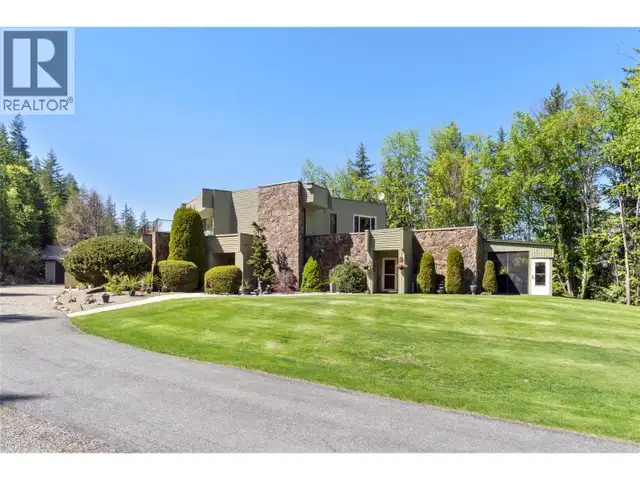 2924 Eagle Bay Road Unit# 1 to 5 Blind Bay, British Columbia in Condos for Sale in Kamloops - Image 9