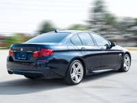 2013 BMW 550 M-Sport PKG Xdrive Black Exterior on White Interior comes with Navigation and Back up C... (image 5)