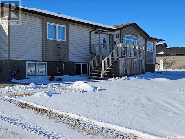 1 Park BOULEVARD Melville, Saskatchewan in Houses for Sale in Regina