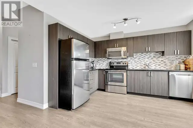 418, 121 Copperpond Common SE Calgary, Alberta62864392628738124