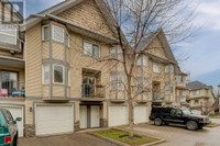 122 Cedarwood LANE SW Calgary, Alberta