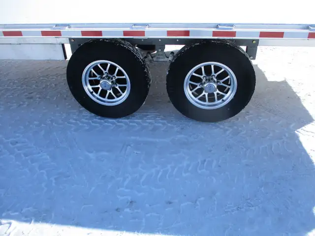 2026 Canadian Mennonite Built Tandem Axle Aluminum Deck Over Tra in Cargo & Utility Trailers in London - Image 10