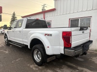 Stampede Auto is excited to offer this 2020 Ford Super Duty F-350 DRW King Ranch. Pull up in the veh... (image 4)