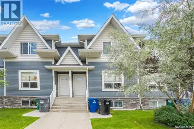 Welcome to 3107 McClocklin Rd—a perfect townhome combining style, comfort, and future potential. Imm...
