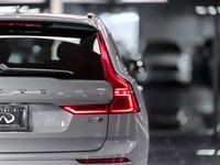 With only 7,471 kms, this 2025 Volvo XC60 B5 Plus is in near-new condition, blending Scandinavian mi... (image 6)