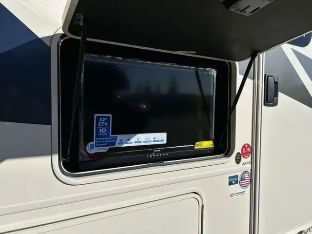 2022 Coachmen RV Mirada 35ESF in RVs & Motorhomes in Red Deer - Image 34