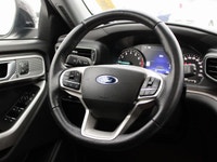 FULLY LOADED, AMAZING CONDITION! No Accidents! Local Trade-in! -------------------------------------... (image 5)