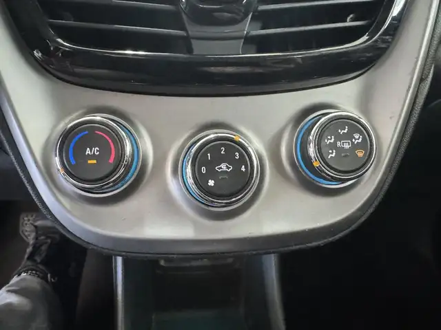 2017 Chevrolet Spark 5dr HB CVT LS in Cars & Trucks in Longueuil / South Shore - Image 25