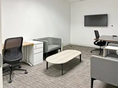 A fully customizable and perfectly sized workspace rental for two. Create the ideal environment for...