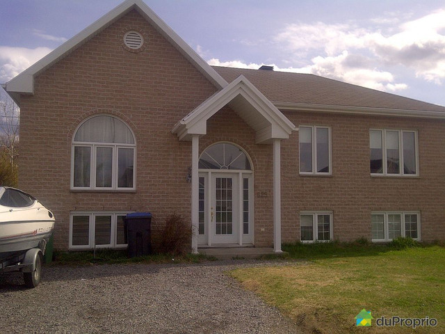 $349,000 - Price Taxes Included - Semi-detached for sale dans Maisons à vendre  à Lévis - Image 2