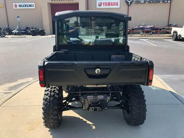 2024 CAN AM DEFENDER MAX LIMITED HD10 (FINANCING AVAILABLE) in ATVs in Strathcona County - Image 8