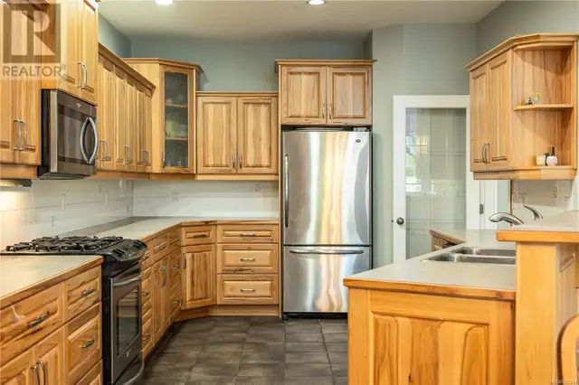 2497 Nuttal Dr Nanoose Bay, British Columbia in Condos for Sale in Parksville / Qualicum Beach - Image 5